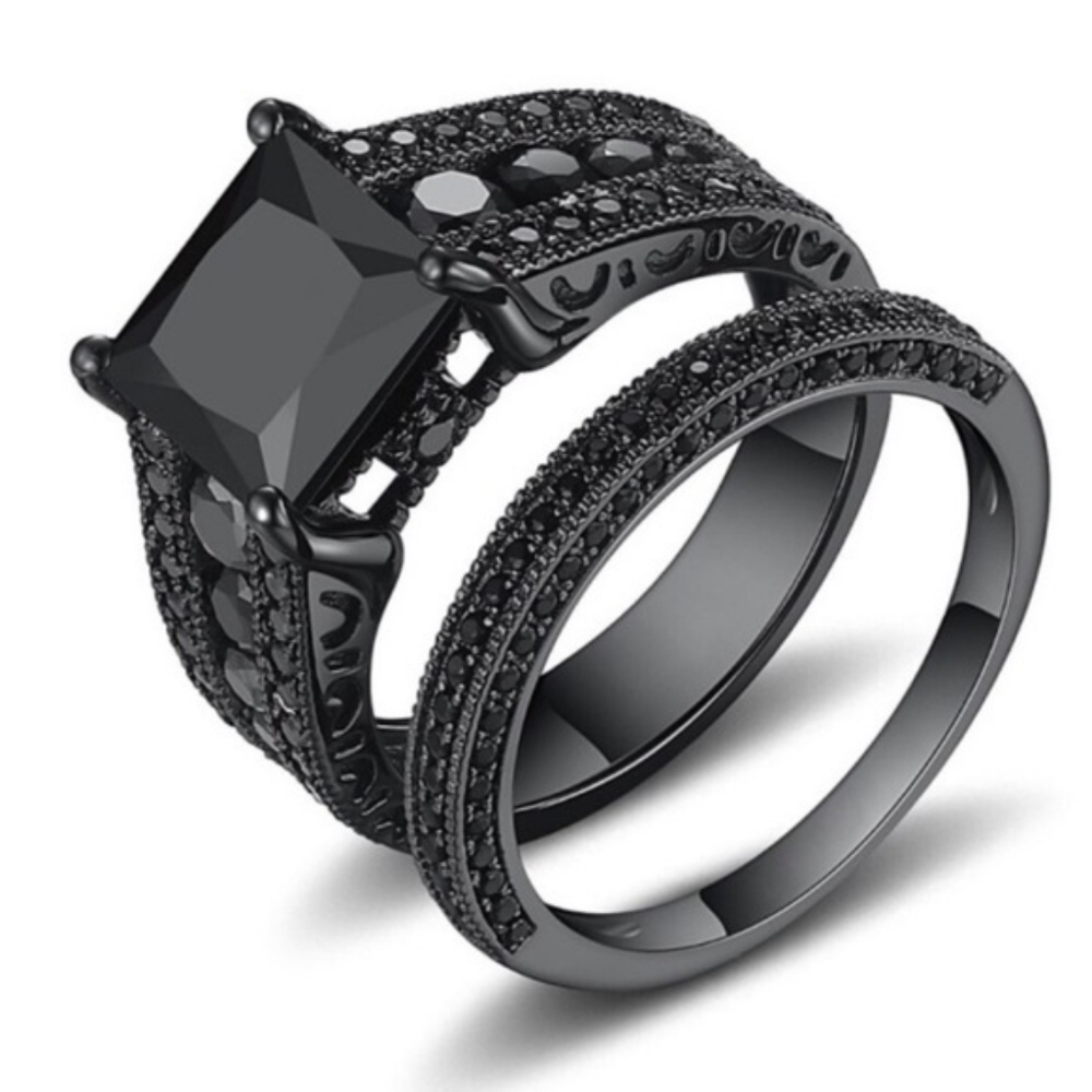 NEW 5CT Black Sapphire 18K Gold Ring - Picture 4 of 6